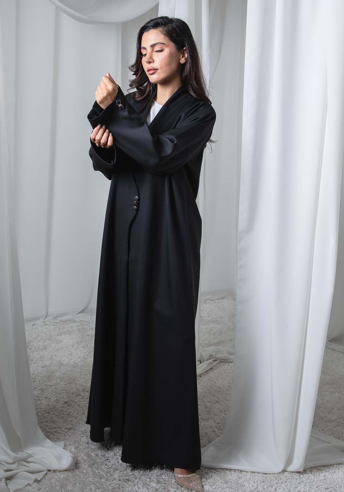 Chic Black Elegance Abaya