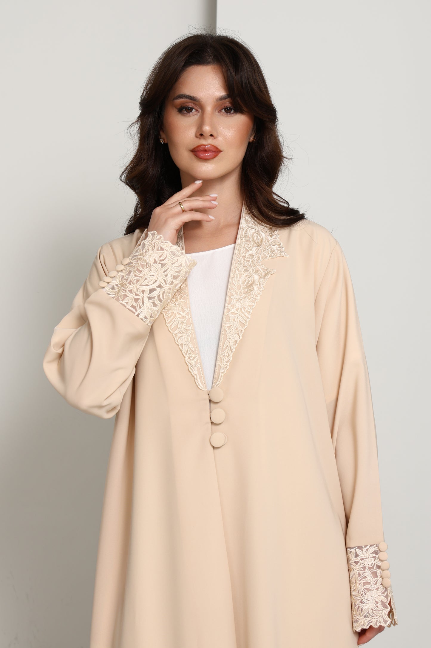 The Sandstone Sovereign – Blazer-Cut Abaya with Guipure Lace Detailing