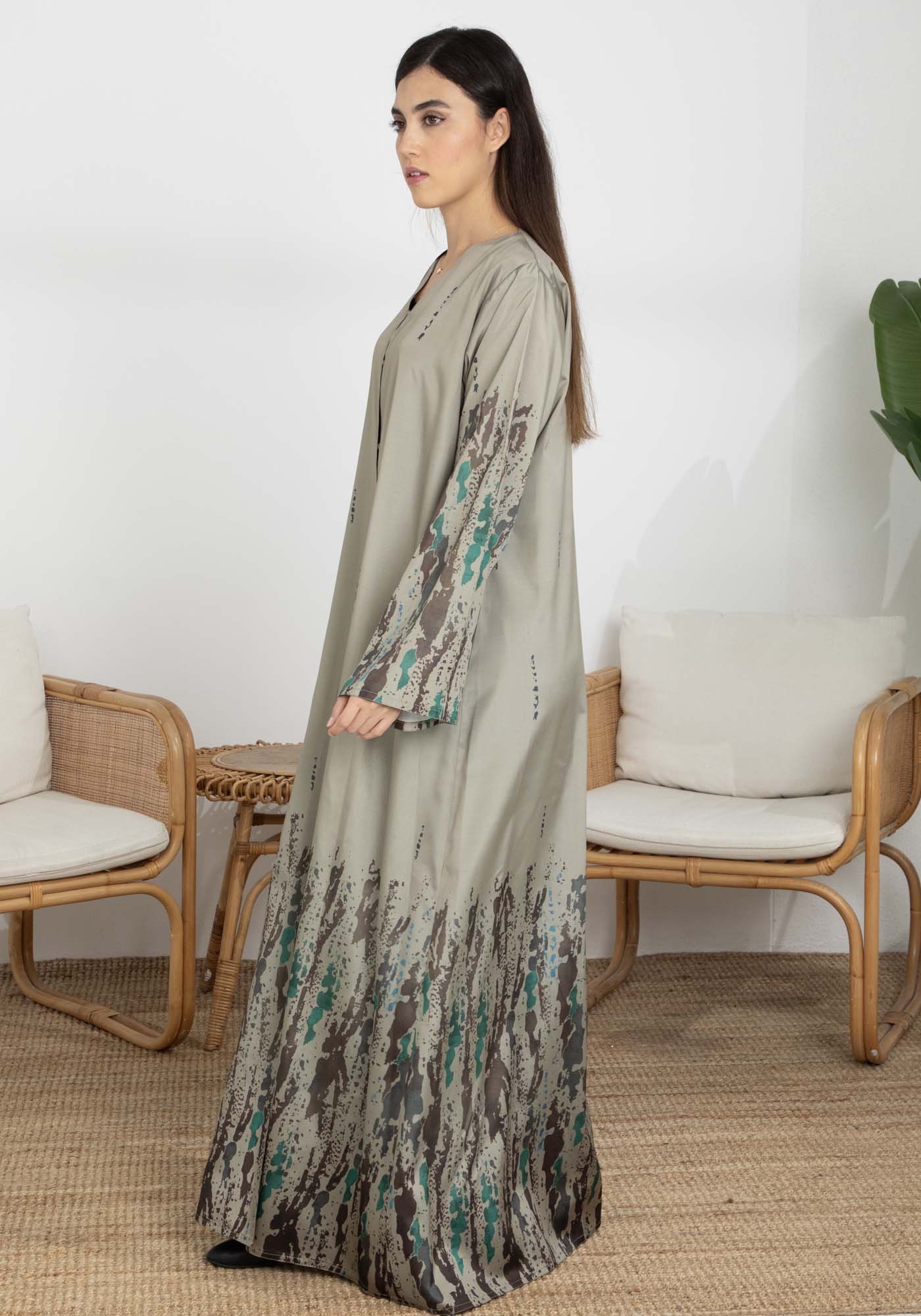 Brown Taffeta Printed Open Abaya – Effortless Elegance