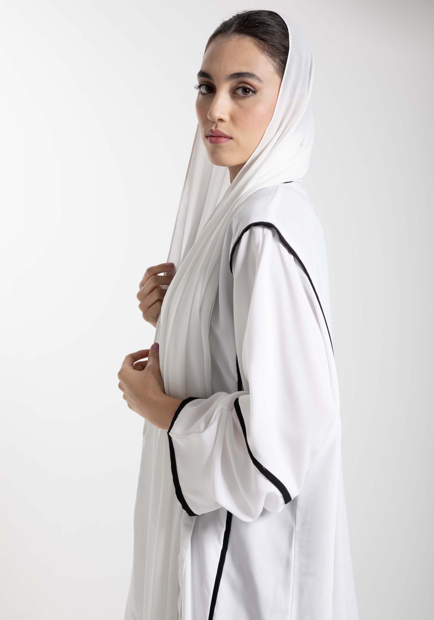 Elegant Front Open White Nida Abaya with Black Contrast Piping