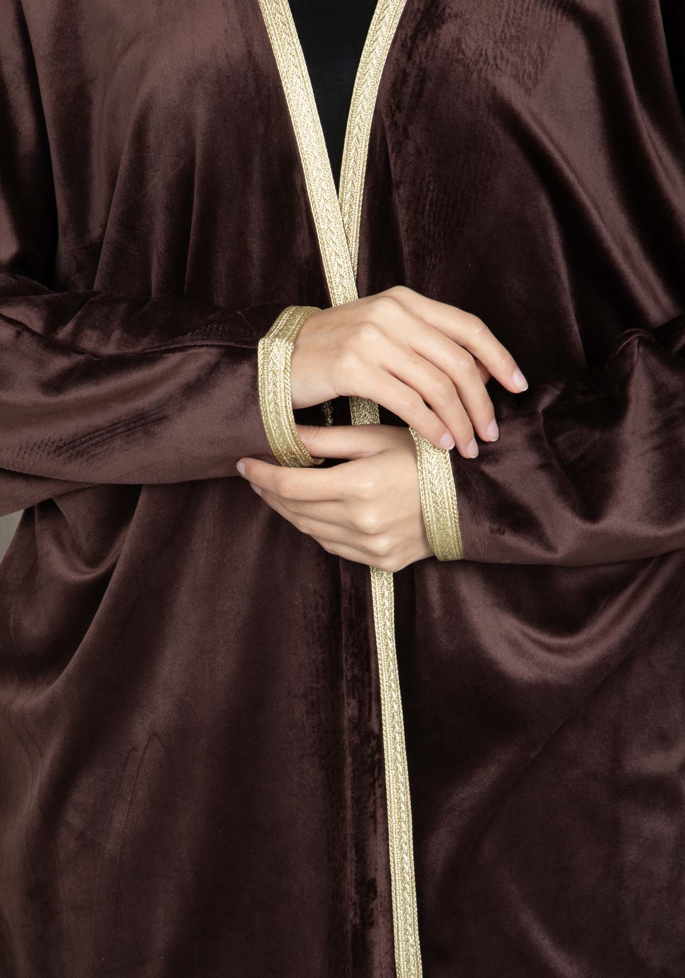 Brown Velvet Abaya with Golden Lace Borders & Matching Headscarf – Perfect for Winter