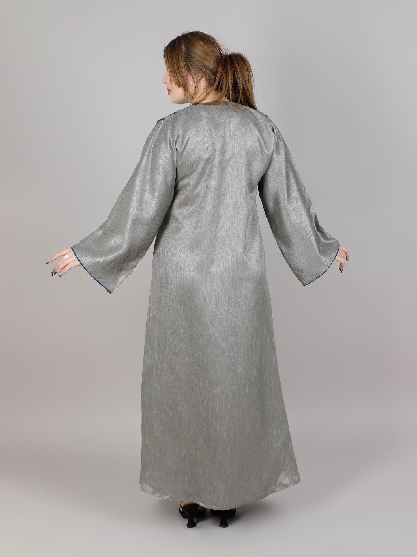 MSquare Fashion Grey Flower Abaya