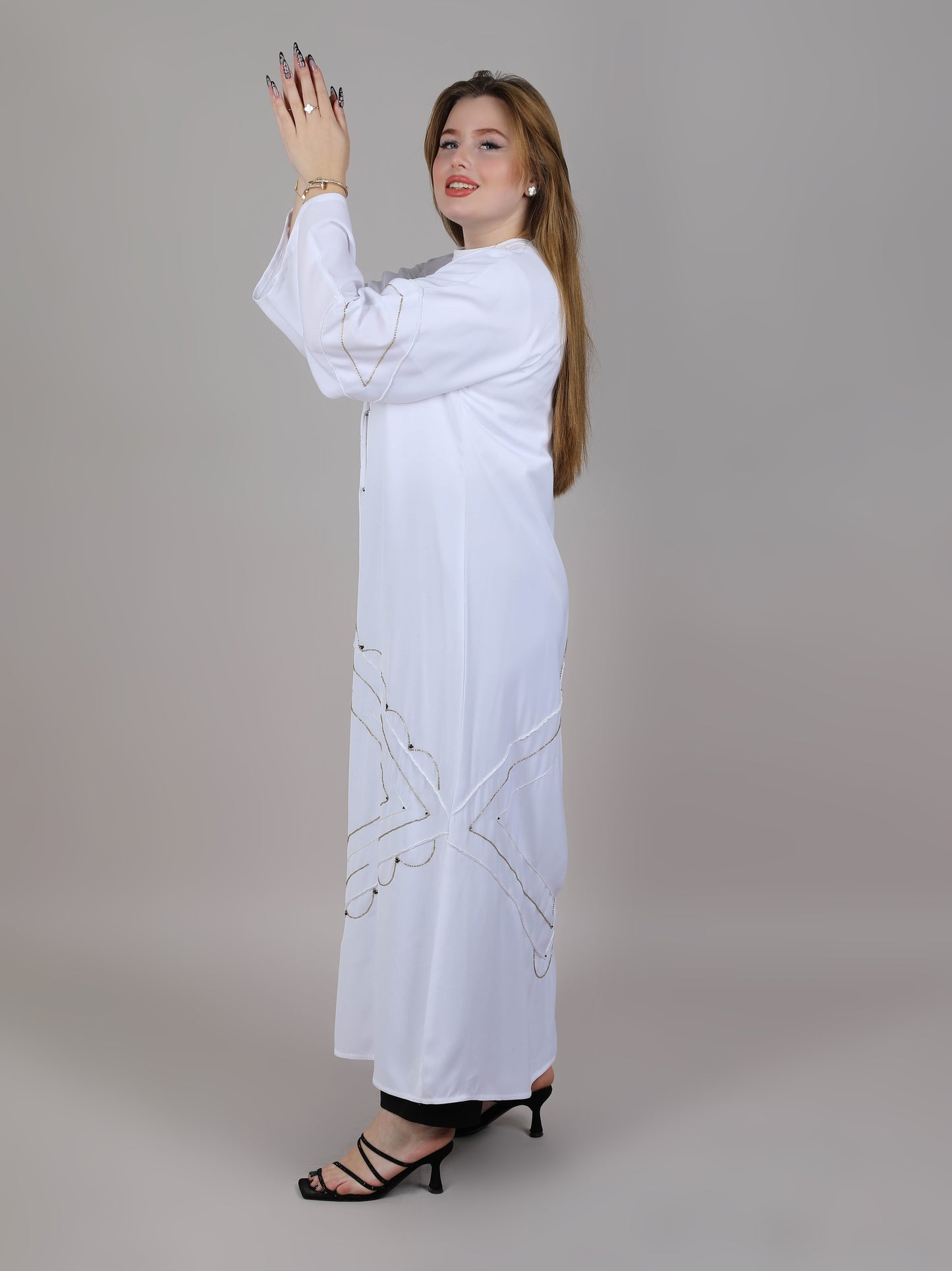 MSquare Fashion V-Neck White Nida Embroidered Open Casual Abaya